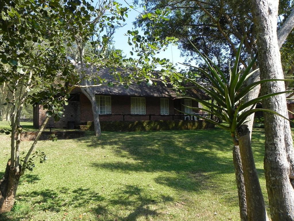Kwambali Riverside Lodge 헤이지뷰 객실 사진