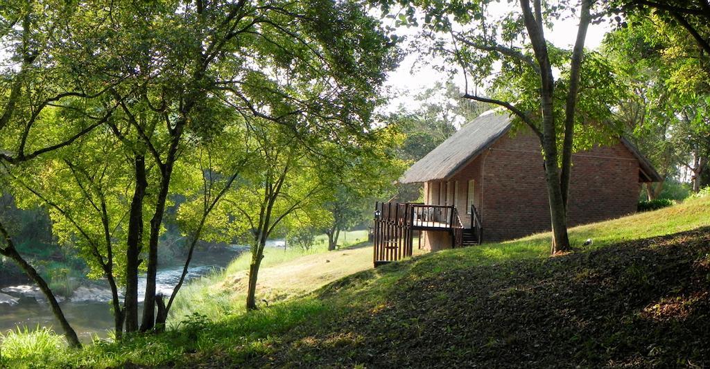 Kwambali Riverside Lodge 헤이지뷰 객실 사진